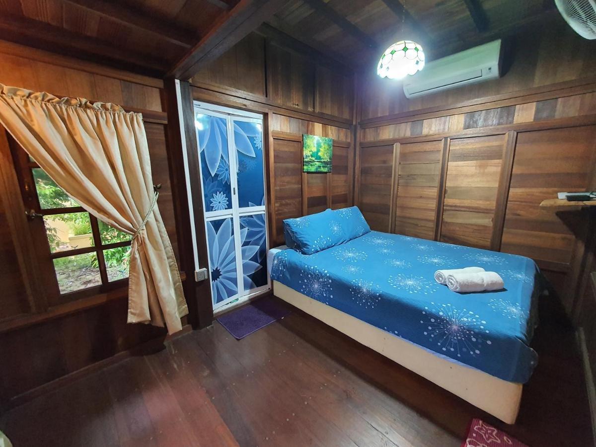 Villa Temila ปาเซร์ปูเตะห์ ภายนอก รูปภาพ